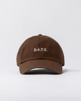 CASQUETTE DE BASEBALL BASIC MARRON